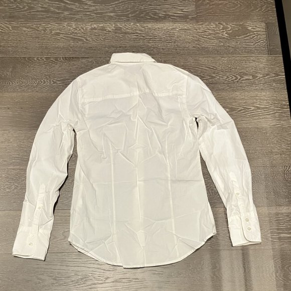 J.Crew Perfect White Shirt - NWT - Picture 2 of 4